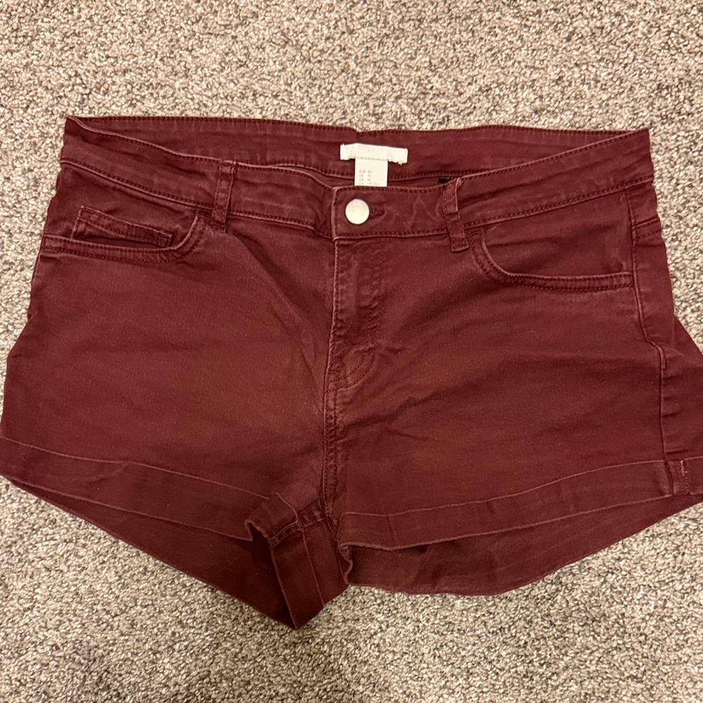 H&M Women's Burgundy Jean Shorts